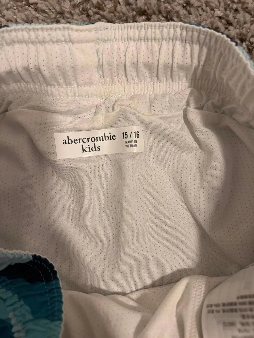 Abercrombie Kids Boys Swim Shorts 15/16 Blue Wave Pattern